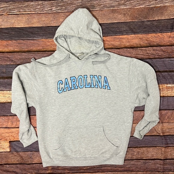University of North Carolina Tarheels NCAA Collegiate Hoodie Pullover Sweatshirt - Picture 1 of 3